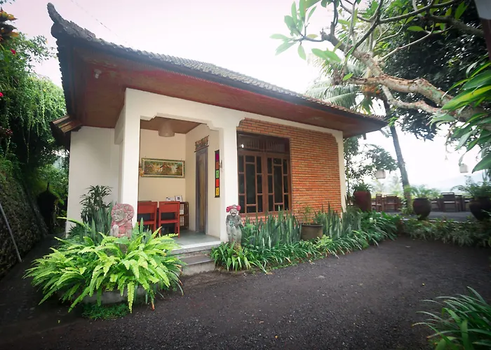 Cepik Villa Sidemen By Agata